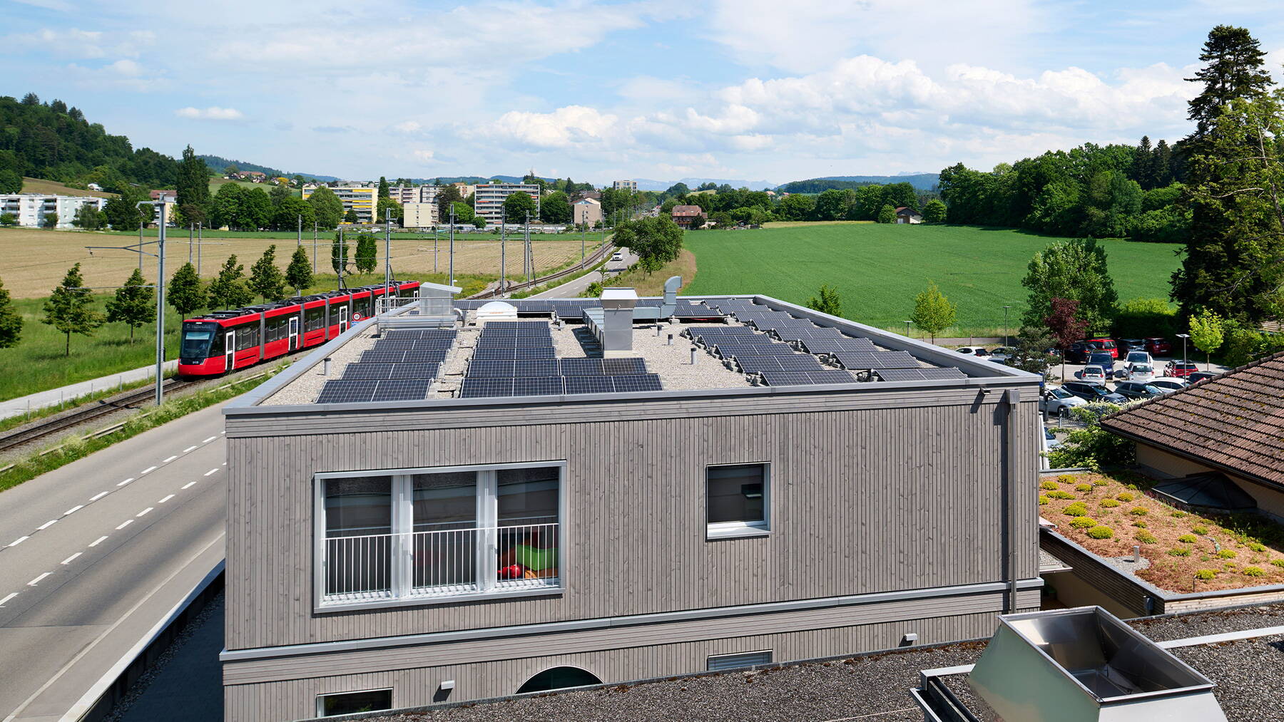 zev2_kita_1.jpg Zoom: zev2_kita_1.jpg